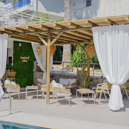 Aparthotel Tropical Chaniotis