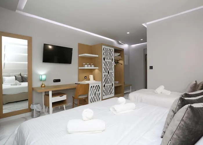 Tropical Hotel apartamentowy Hanioti