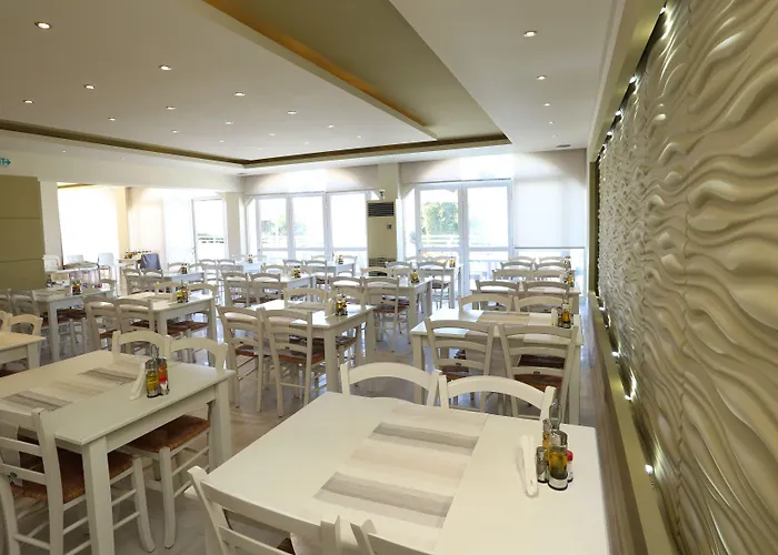 Tropical 4* Hanioti