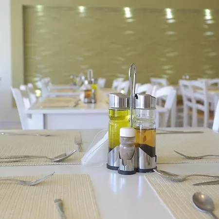 Aparthotel Tropical 4*