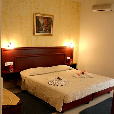 Tropical شقة فندقية