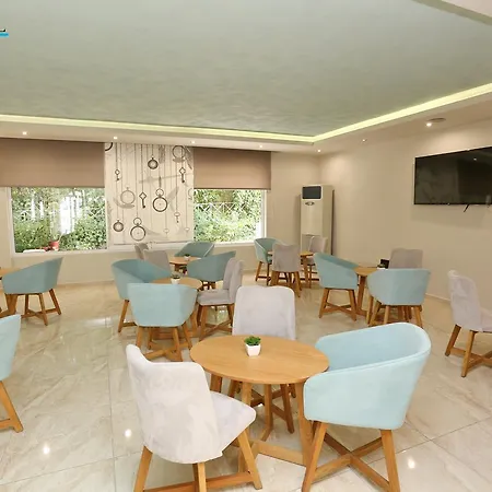 Tropical 4*