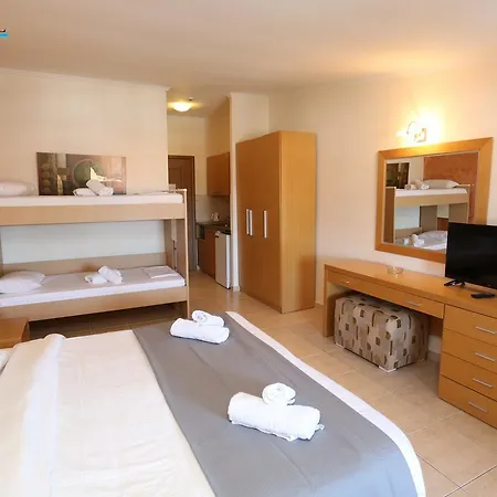 Tropical 4* Hanioti