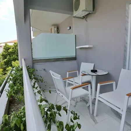 Tropical 4* Hanioti