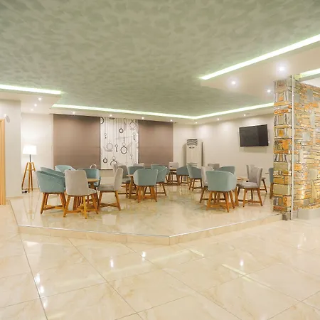 Apartahotel Tropical 4*